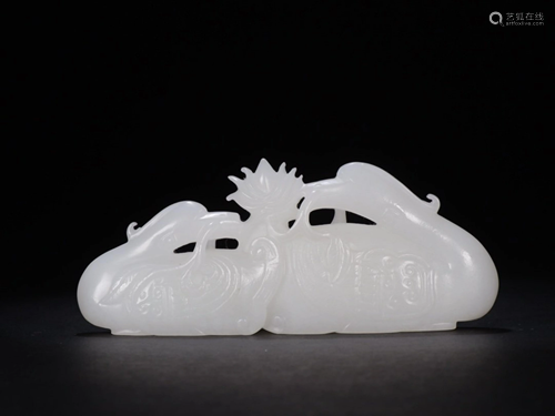 HETIAN WHITE JADE GOOSE ORNAMENT