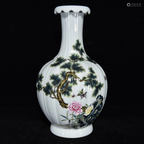 QIANLONG MARK ENAMELING FLOWERS AND …