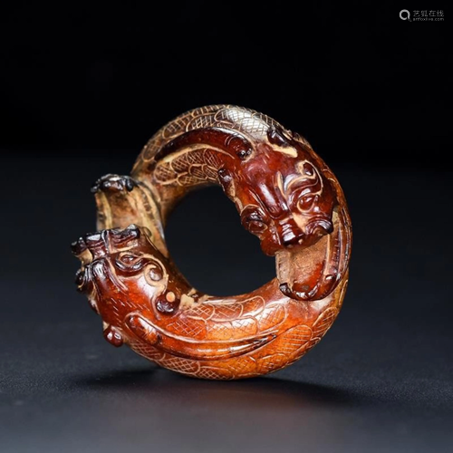 HETIAN JADE DRAGON PENDANT