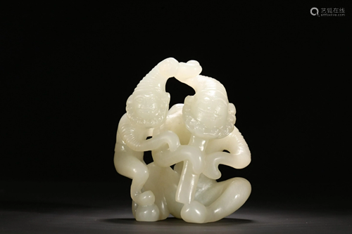 HETIAN JADE HU'REN ORNAMENT