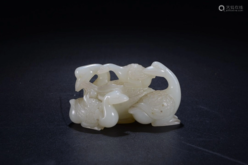 HETIAN JADE GOOSE ORNAMENT