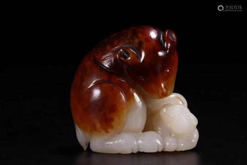 HETIAN JADE RED SKINNED MU'ZI BEER HAND …