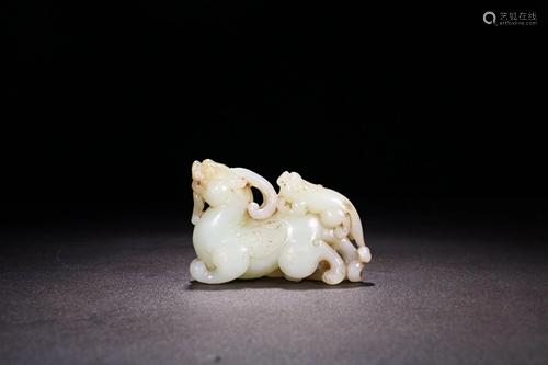 HETIAN JADE CARVING ZIMU BEAST ORNAMENT