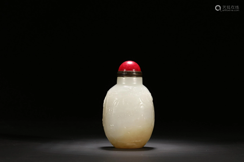 HETIAN JADE SNUFF BOTTLE