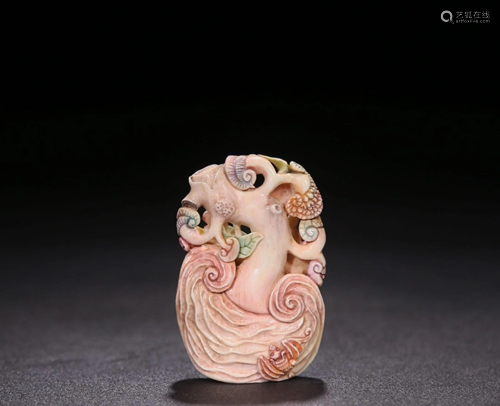 RARE MATERIAL COLOR-PAINTED RUYI HAND PIECE