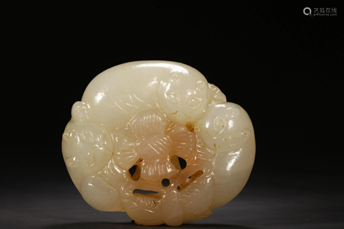 HETIAN JADE DOUBLE-BADGER HAND PIECE