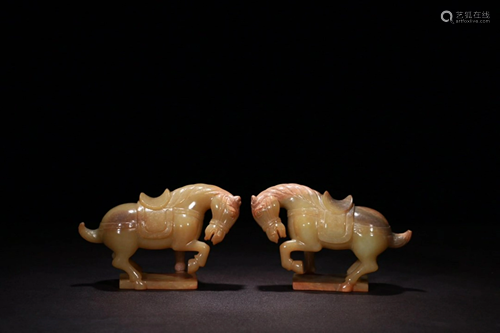 A PAIR OF HETIAN JASE FIGURE OF HORSES