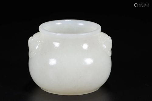 HETIAN JADE AUSPICIOUS BEAST VARVED JAR