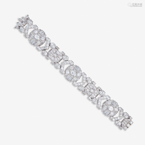 An Art Deco diamond and platinum bracelet, France