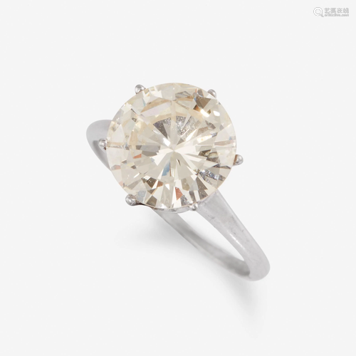 A diamond solitaire,