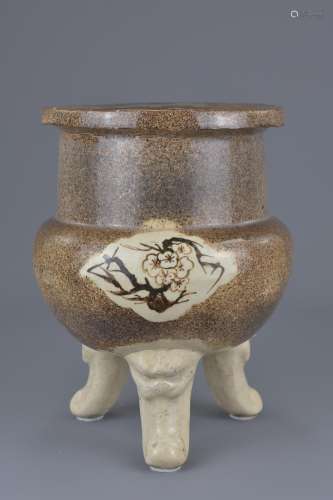 A Chinese / Japanese 19th century stoneware tripod censer / incense burner