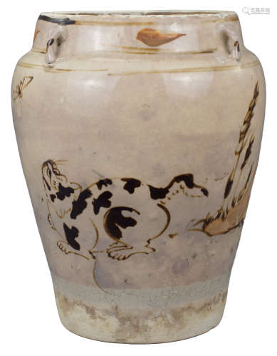 A Chinese Ming Dynasty Cizhou pottery jar