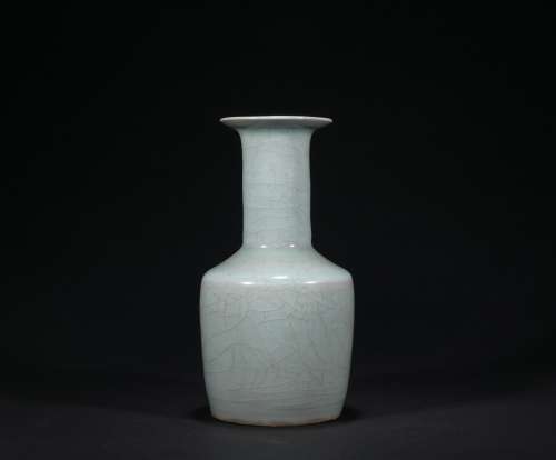 A officer glazed vase,Qing dynasty