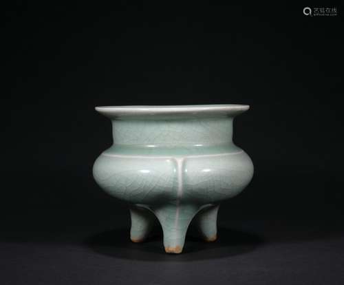 A officer glazed censer,Qing dynasty