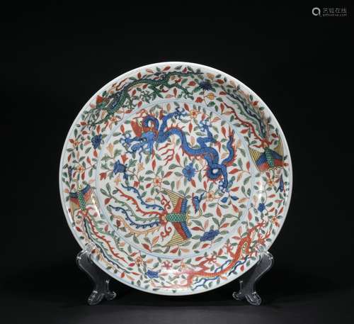 A Wu cai 'dragon' plate,Qing dynasty