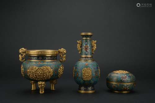 Qing dynasty cloisonne censer bottle and box 1*set