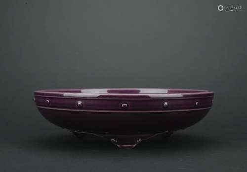 A purple-glazed plate