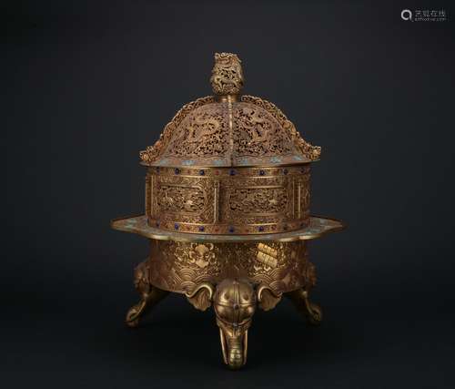 A gilt-bronze censer,Qing dynasty