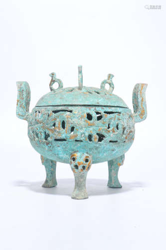 a chinese bronze ritual vessel,the west han dynasty