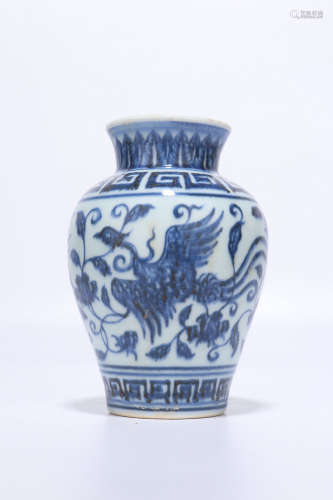 a chinese blue and white porcelain vase,qing dynasty
