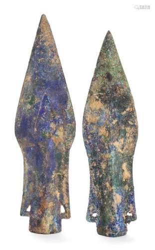 TWO BRONZE WITH AZURITE SPEAR'S POINTS, MAO China,…