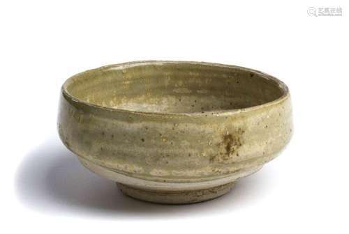 A CÉLADON GLAZED CERAMIC BOWL Vietnam, Trân dynast…