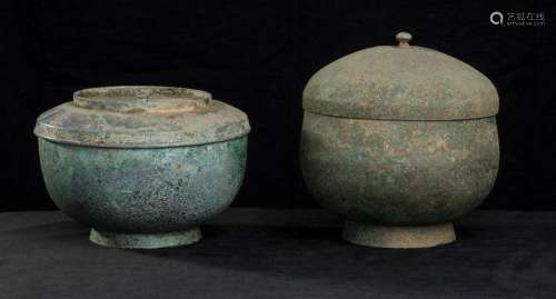 TWO BRONZE CONTAINERS AND COVER Korea, Goryeo dyna…