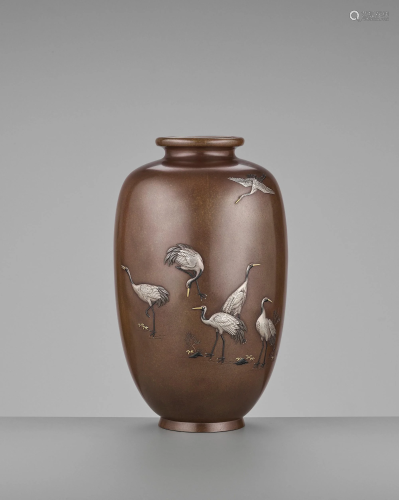 YAMAMOTO KOKEN: A FINE INLAID BRONZE VASE …