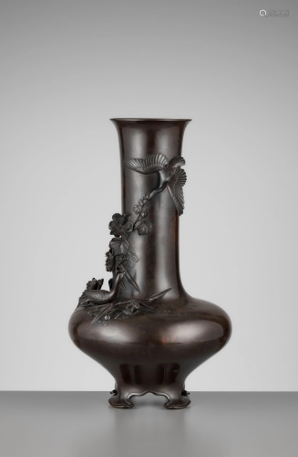A LARGE BRONZE VASE WITH GEESE AND WATER LILIES