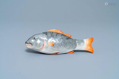 A fine Chinese export fish-shaped tureen and cover,