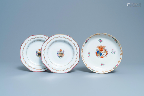 A pair of Chinese English market armorial plates…
