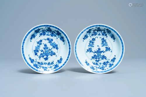 A pair of Chinese blue and white plates with floral