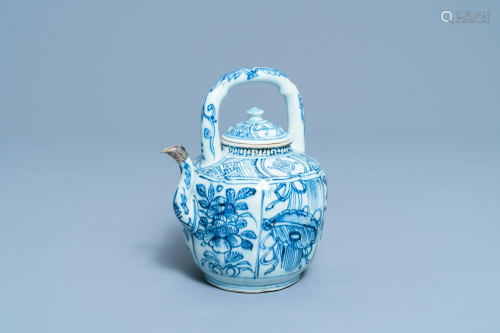 A Chinese blue and white wine ewer and cover, …
