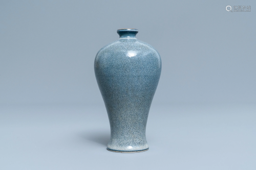 A Chinese robin's egg-glazed 'meiping' vase, Daog…