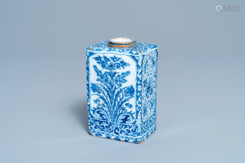 A rectangular Dutch Delft blue and white tea cad…