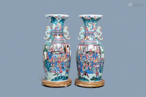 A pair of large Chinese famille rose 'Wu Shuang Pu'