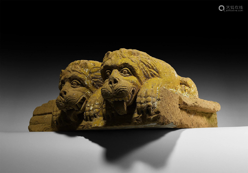 Makli Type Plinth with Lions