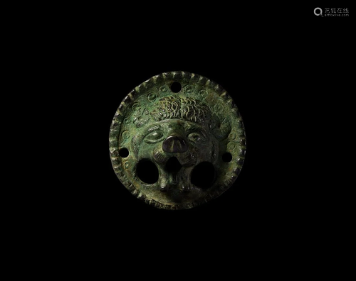 Roman Lion-Head Mount