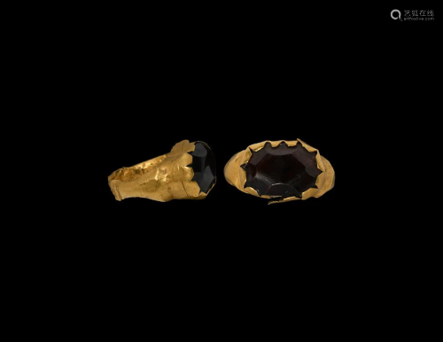 Byzantine Gold Ring with Facetted Garnet