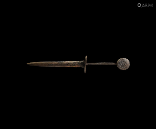 Medieval Dagger with Circular Pommel