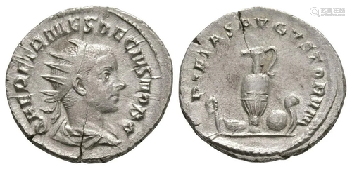 Herennius Etruscus - Implements Antoninianus