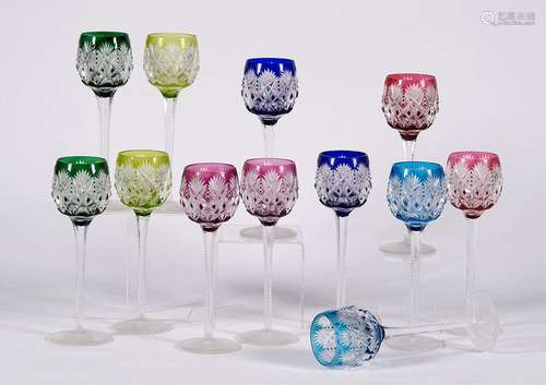 SAINT LOUIS : suite of twelve white wine glasses c…