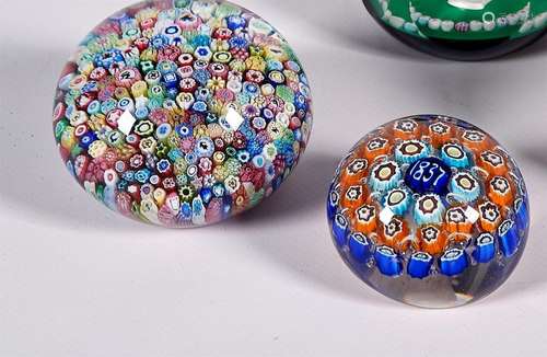 SET OF TWO crystal paperweights with polychrome ca…