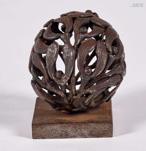 Edgar BRANDT (1880 1960): Paperweight model \