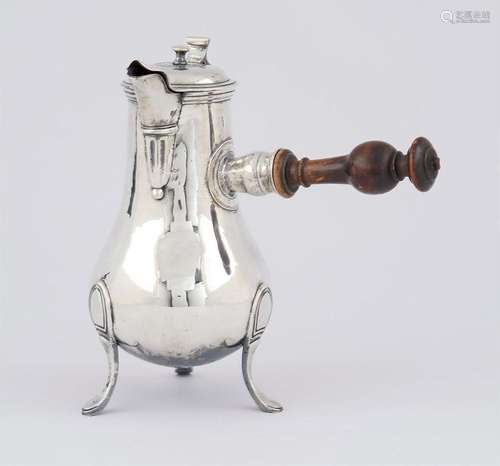 GLASS POURER in silver plated metal, 18th century.…