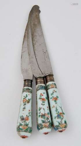 SUITE OF THREE KNIFES, EUROPE XVIIIth, steel blade…