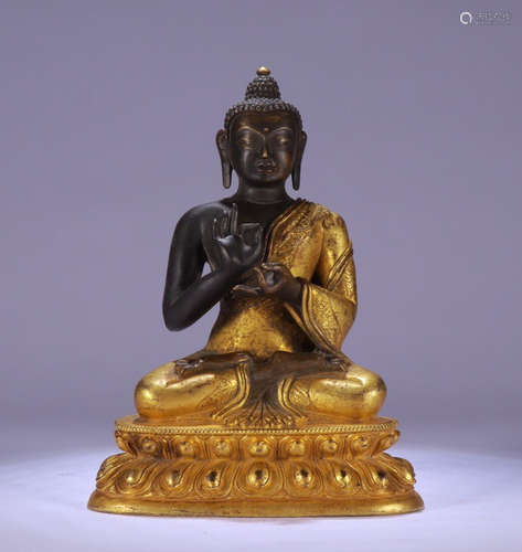 CHINESE GILT BRONZE BUDDHA