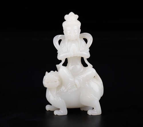 CHINESE CARVED HETIAN JADE BUDDHA