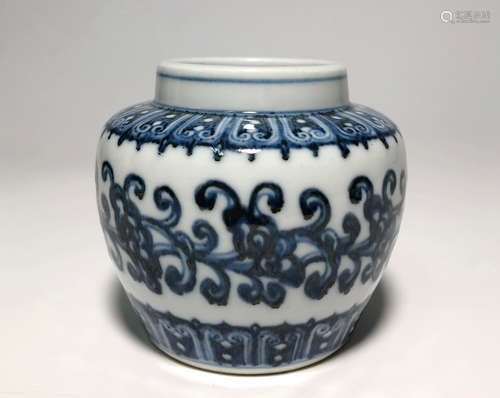 CHINESE BLUE & WHITE JAR