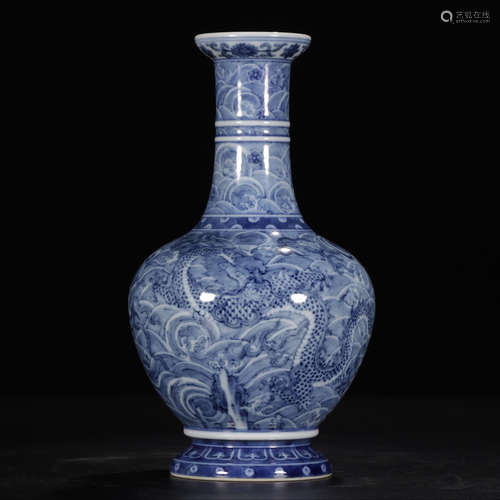 YONGZHENG MARK, CHINESE BLUE & WHITE DRAGON VASE